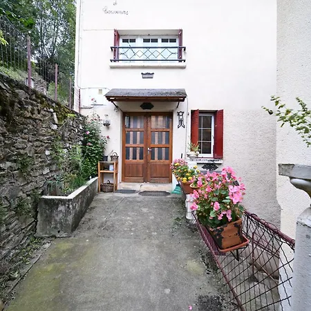 Pays De L'ours - Pyrenees Ferienhaus Melles