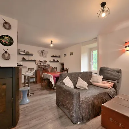 Pays De L'ours - Pyrenees Melles