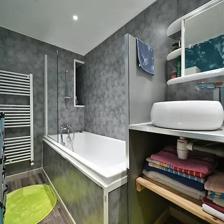 بيت للعطل Pays De L'ours - Pyrenees