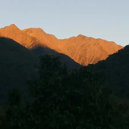 Pays De L'ours - Pyrénées *