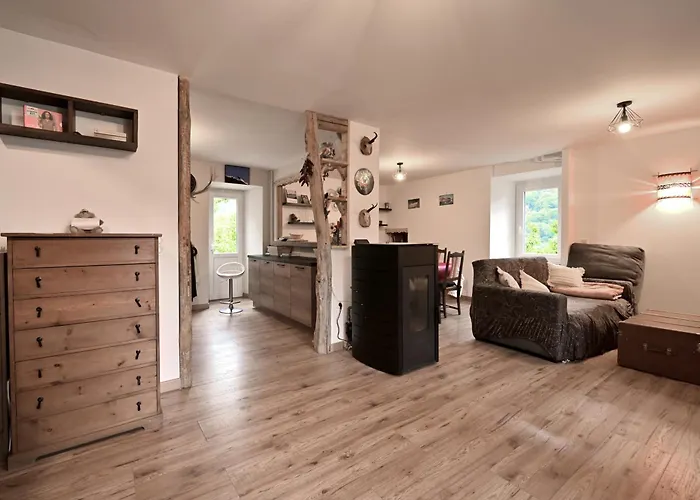 Hébergement de vacances Pays De L'ours - Pyrénées *